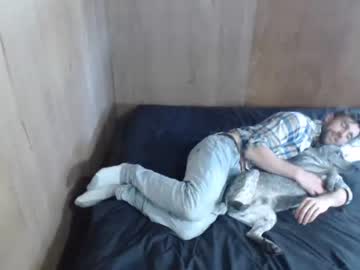 webcam man bryancavallo live cam image #5034372