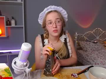 webcam girl aluntick live cam image #12052894