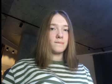 webcam girl mysat live cam image #4165714