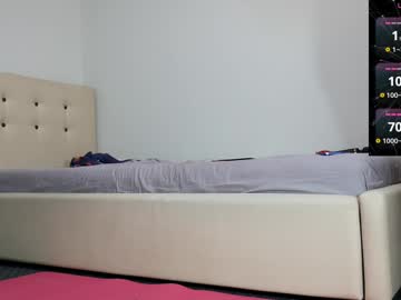 webcam girl carmela_fox live cam image #10747997