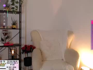 webcam girl lucylia_ live cam image #12253949