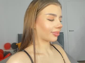 webcam girl jenie_fire live cam image #10766784