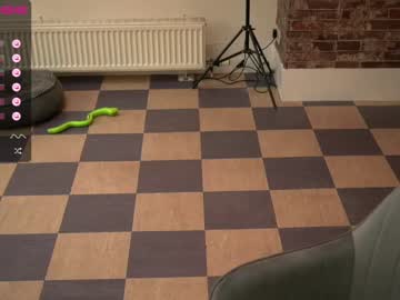 webcam girl lucydelovely live cam image #6520572