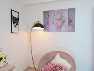 webcam girl missniley live cam image #11659930
