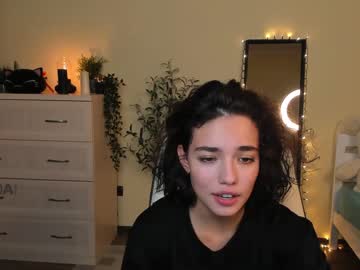 webcam girl ella_flar_ live cam image #3821169