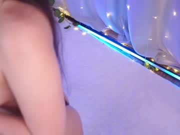 webcam girl helenmoors live cam image #7284153