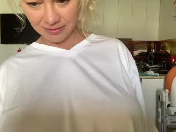 webcam girl kiradivine live cam image #6176283