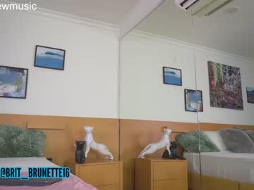 webcam girl camilitasu live cam image #6076494
