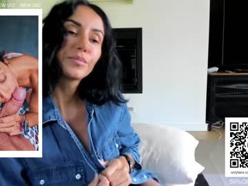 webcam girl miiiawallace live cam image #3826638