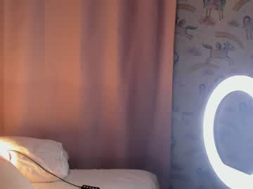 webcam girl unicorngirls live cam image #3579147