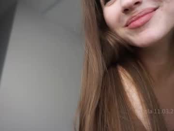 webcam girl hecola live cam image #12079909