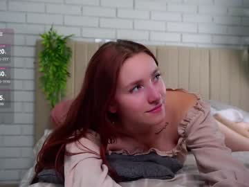 webcam girl elviaheming live cam image #10067311