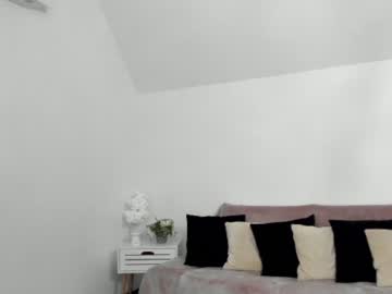 webcam girl allayah live cam image #553877