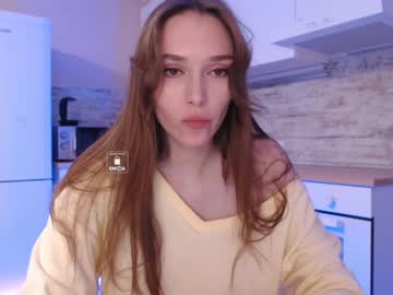 webcam girl fastfoodwoman live cam image #822836