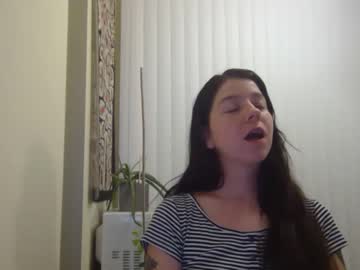 webcam girl babyrae1010 live cam image #3290129