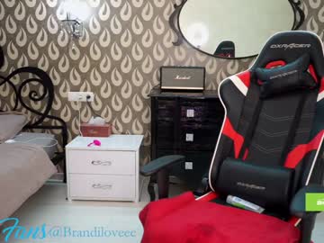 webcam girl brandiloveee live cam image #1401070