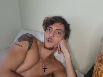 webcam man therealcalbrahh live cam image #3841607