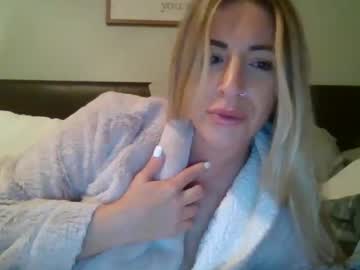 webcam girl bhansen111 live cam image #10199324