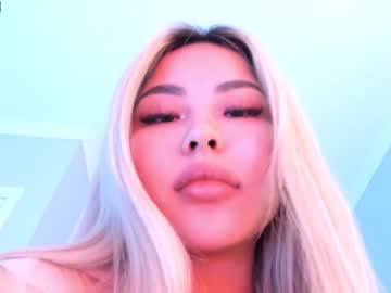 webcam girl bae_suz live cam image #482468