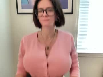 webcam girl naomi_reah live cam image #11903377