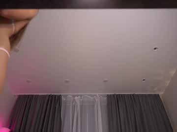 webcam girl cherry_beauty live cam image #10647081
