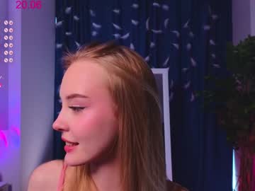 webcam girl lissa_meooow live cam image #9714487