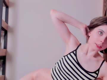 webcam girl xiawa_xo live cam image #2982791