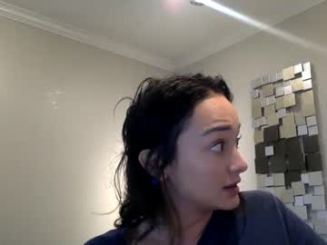 webcam girl hali0324 live cam image #8120848