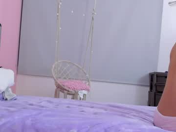 webcam girl little_effy18 live cam image #3040391