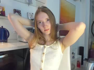 webcam girl mysat live cam image #8138697