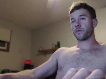 webcam man alwayzhigh live cam image #2475017
