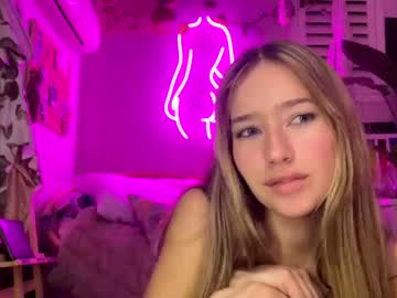 webcam girl avababexoxoxo live cam image #5240062
