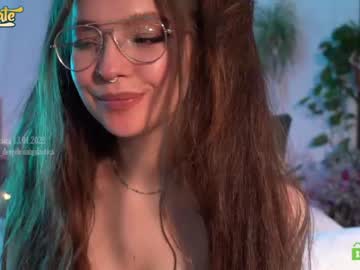 webcam girl _deepthroatgalactica live cam image #4740082