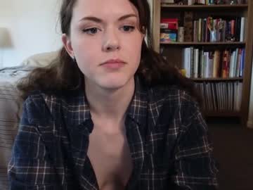 webcam girl charlotte1996 live cam image #8937218