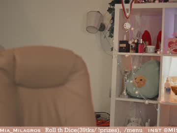 webcam girl mia_milagros live cam image #4932814