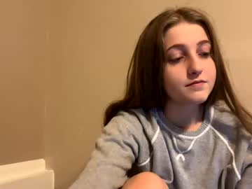webcam girl babyeverly live cam image #1747459