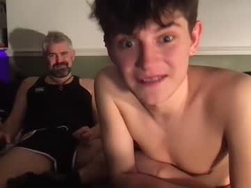 webcam man wowzer123_ live cam image #7664985