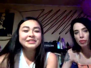 webcam couple melody_lane_ live cam image #1932125