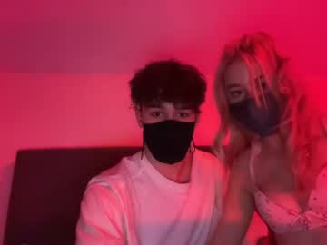 webcam couple aphroditeanderos live cam image #5352267