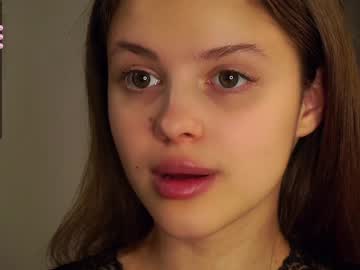 webcam girl a_whole_eternity live cam image #9459145
