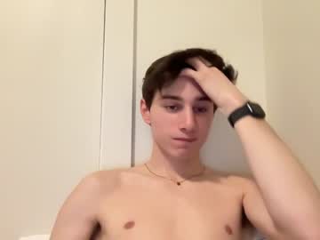 webcam man boy_180 live cam image #2033970