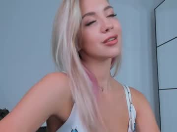 webcam girl emmi_rosee live cam image #268942