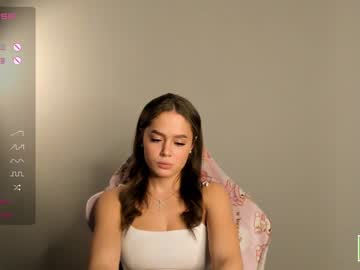 webcam girl brittcubitt live cam image #8827502