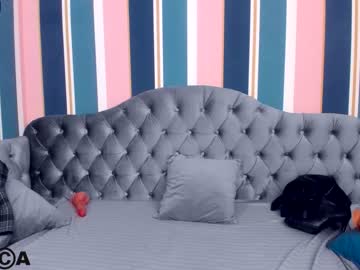 webcam tranny kira_quen live cam image #4754571