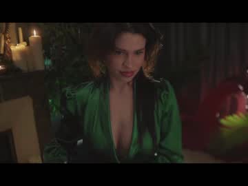webcam girl lucieoude_ live cam image #4950671
