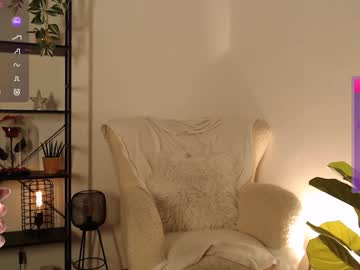 webcam girl lucylia_ live cam image #11632411