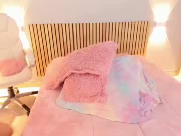 webcam girl little_effy18 live cam image #6656232