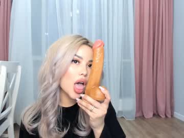 webcam girl bae_suz live cam image #281947