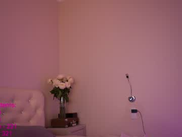 webcam girl lindamei live cam image #572899