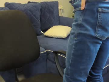 webcam man james_mil live cam image #4716737